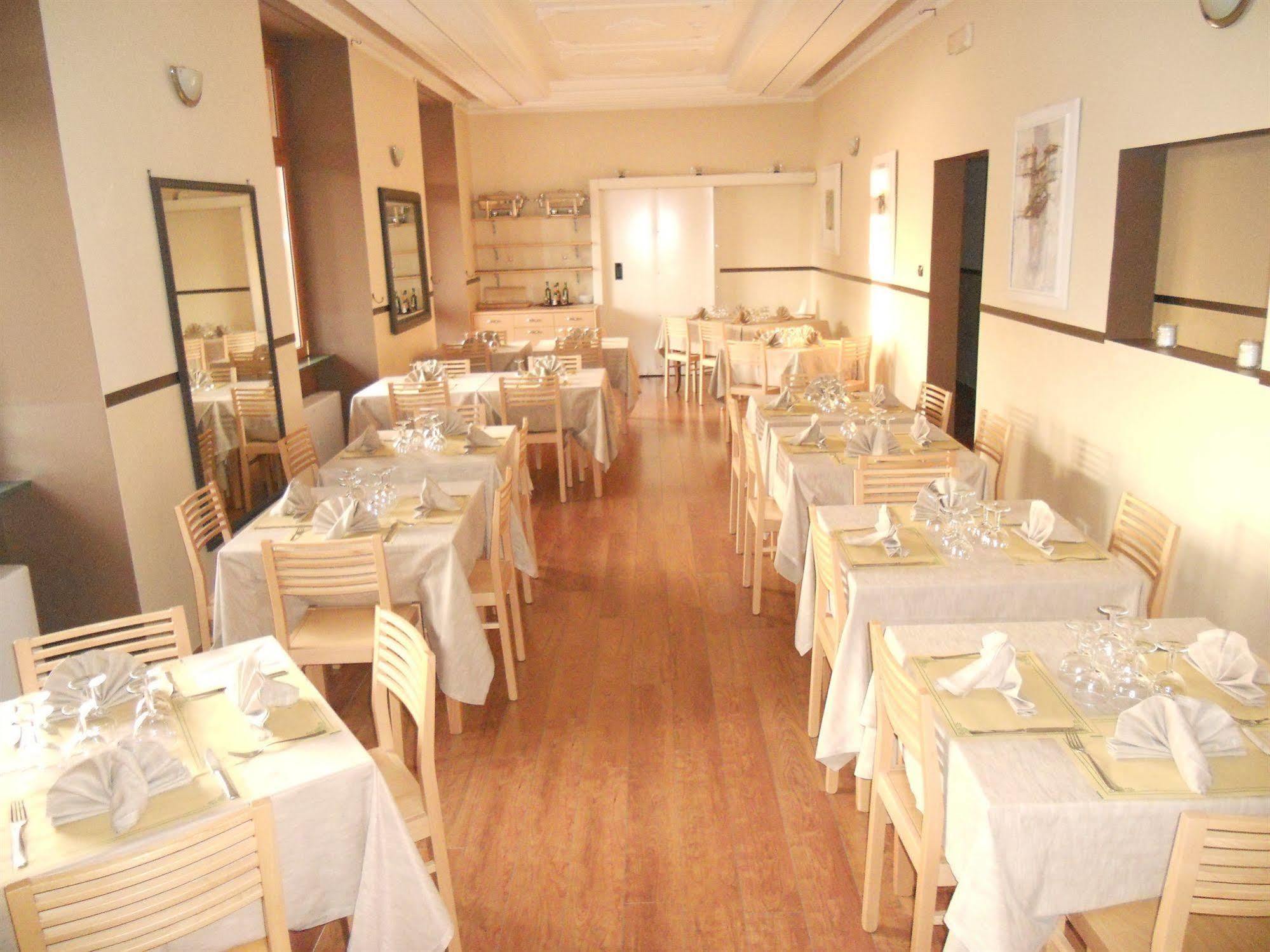 Hotel Vista Lago Brunate Exterior photo